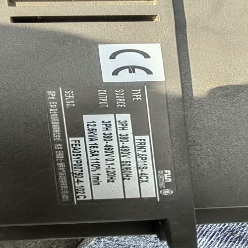 富士变频器FRN7.5P11S-4CX成色如图，7.5千瓦，