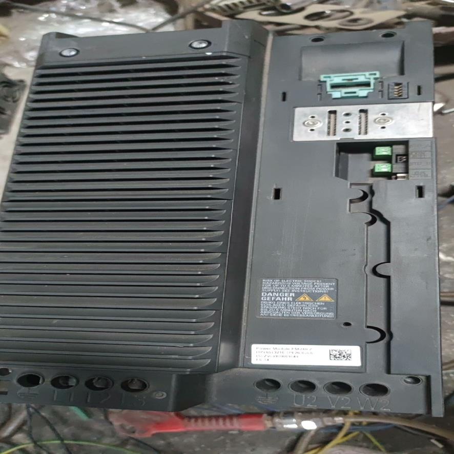 （设备配件）西门子PM240变频器，6SL3210-1PE26-0∪L0