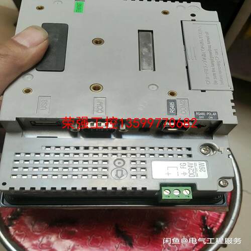 【荣强工控】施耐德触摸屏  XBTG2330成色很好。