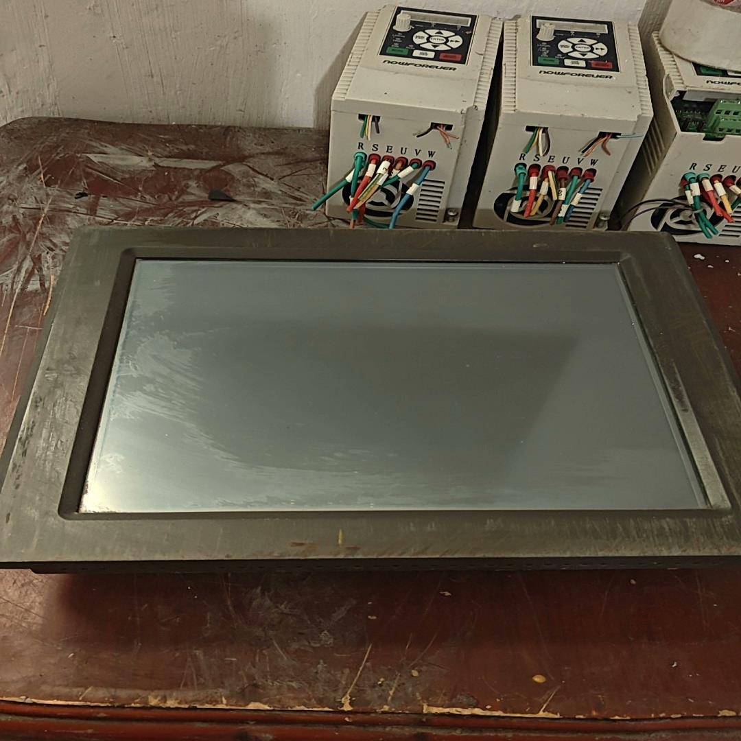 （设备配件）昆仑通态触摸屏TPC1262Hi拆机触摸屏一台功