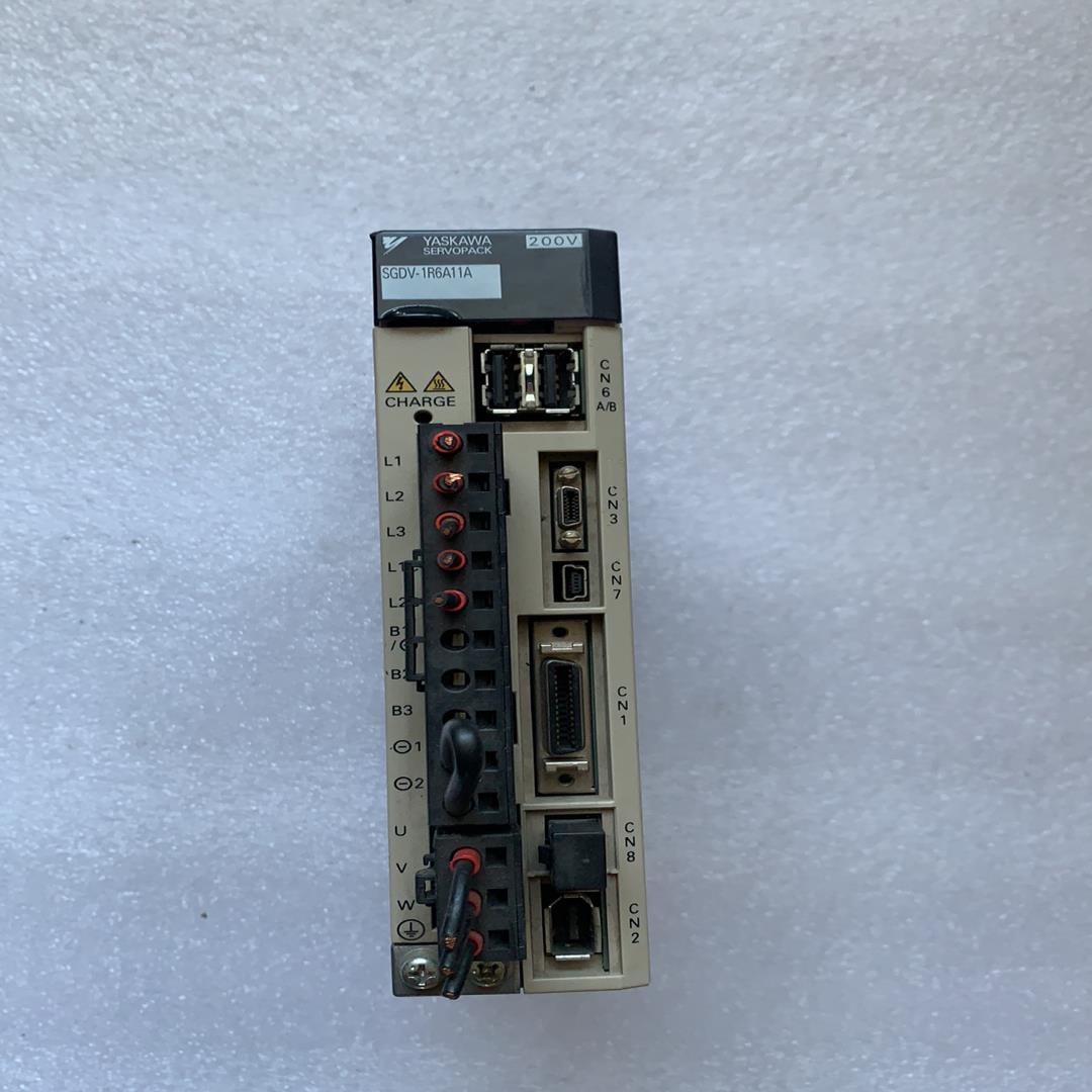 安川驱动器SGDV-1R6A11A，，功能完好，成色