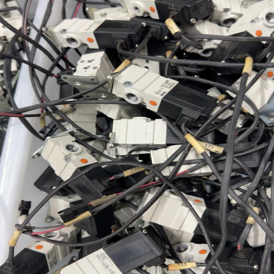 SMC电磁阀VKF332V -5G －M5，VKF332V