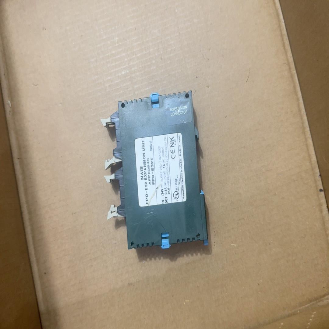 NAIS模块FP0-E32T 共1个100