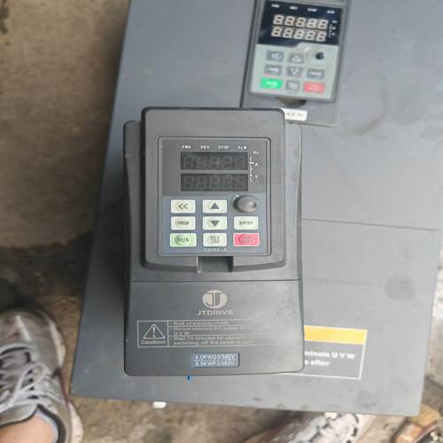 [德峰]功率  金田KB0040G3kw4JT330S2变频器用到联