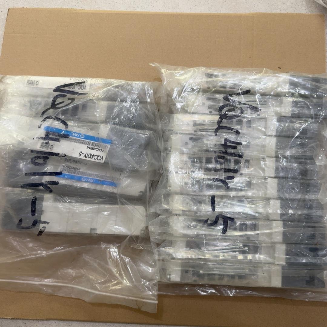 电磁阀 VQC4101Y-5 共16个 2560