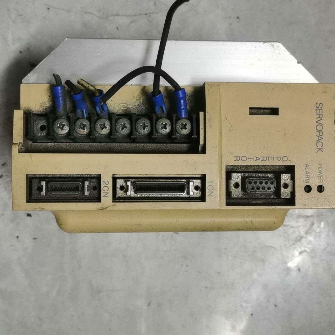 YASKAWA 安川伺服驱动器 SGDA-08AP