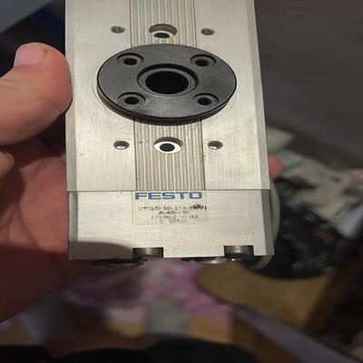 费斯托旋转气缸 DRQD-20-180 成色新