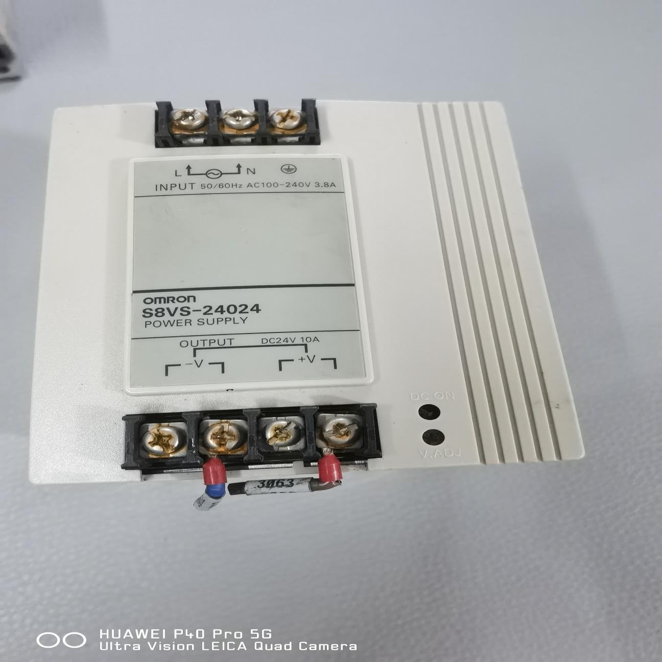 开关电源omRom  S8VS-24024 ，现货，成色