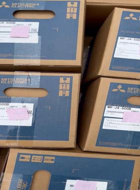 MR-J4-500B伺服驱动器