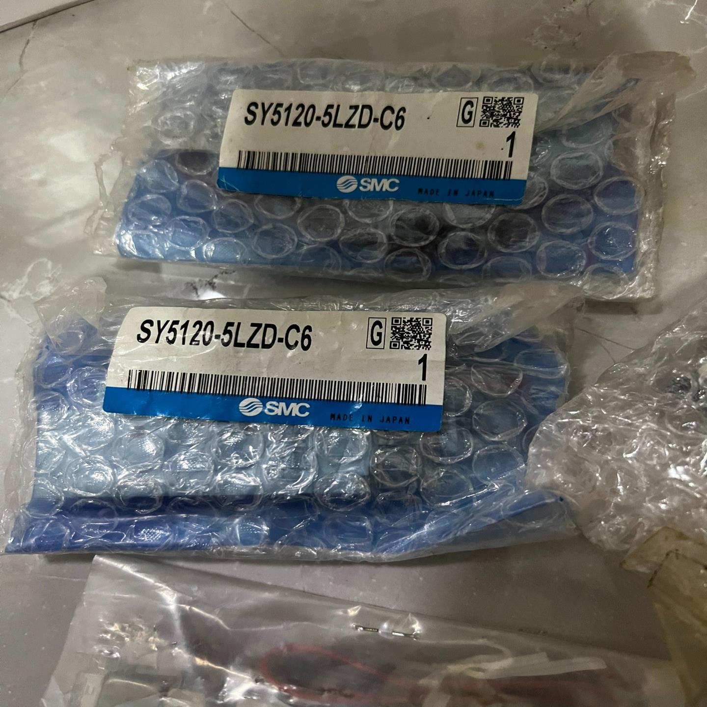 SMC电磁阀SY5120-5LZD-C6全新原装正品