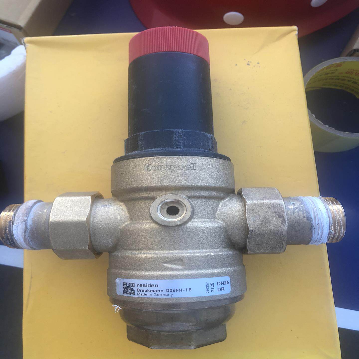 resideo减压阀D06FH