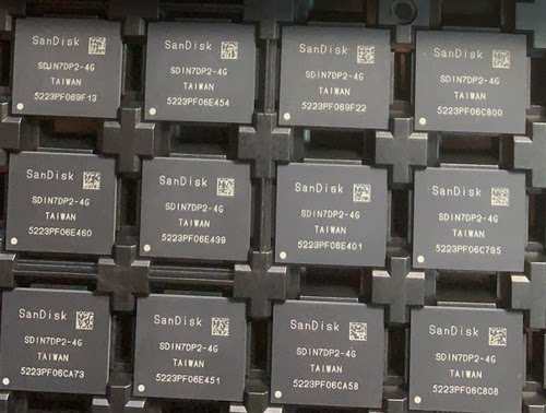 SDIN7DP2-4G 全新原装正品 现货实图 FBGA153 闪迪4G储存字库芯片