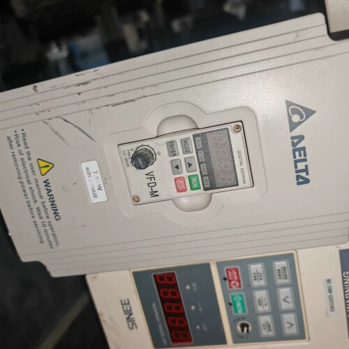 台达VFD-M变频器VFD075M43A，功率7.5KW，三 ~议价