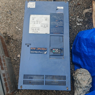 110 变频器 功率90kw 议价 FRN0203E2S