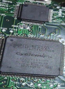 阿特拉EP1C3T144C8N   整版出，戴个小泵，，特价