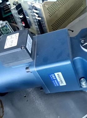 中大电机6GU18RC，蓝色外壳，带数显调速器，220V三相 ~议价