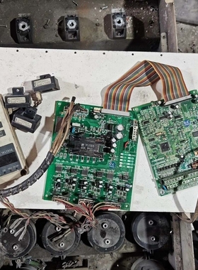 东达变频器TDS-V8-H075G，380v165A，75K ~议价