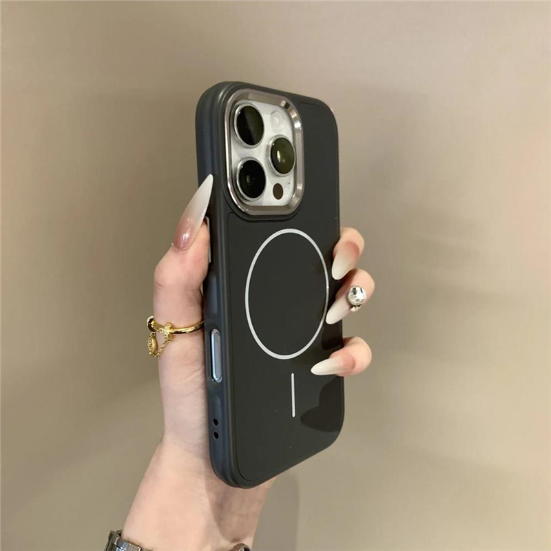 手机壳适用苹果16promax软边iPhone15Pro硬壳细磁吸14pm防摔13简约ip12大孔液态硅胶情侣保护套11高级感纯色