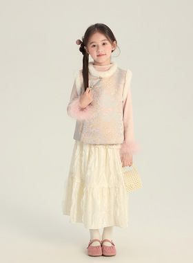 Yumi妈女童2025冬款拜年服新中式提花马甲加绒缎面国风背心25M005