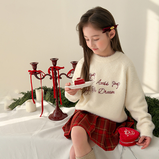 Yumi妈冬季女童新年款仿貂绒抗抗起球仿貂绒刺绣字母毛衣25M201