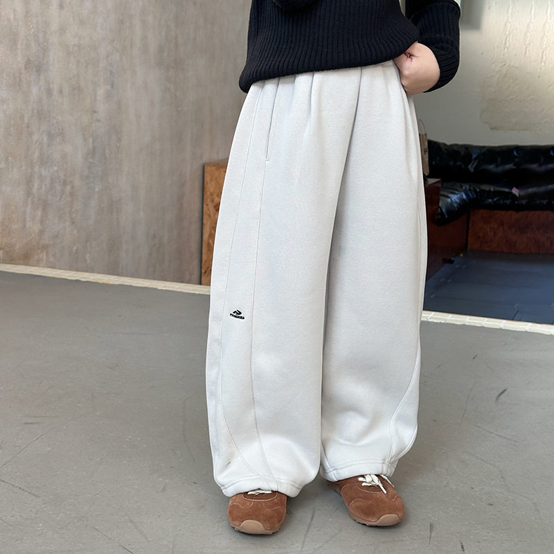 Yumi妈2025冬款儿童加绒刺绣裤