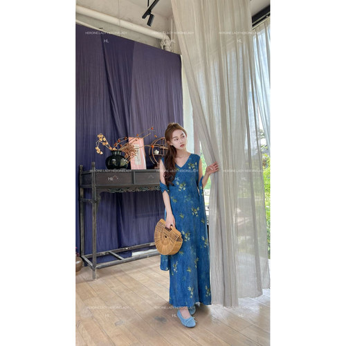 【艺术生】HL棉绸夏季慵懒风浪漫休闲V领法式通勤长款背心连衣裙