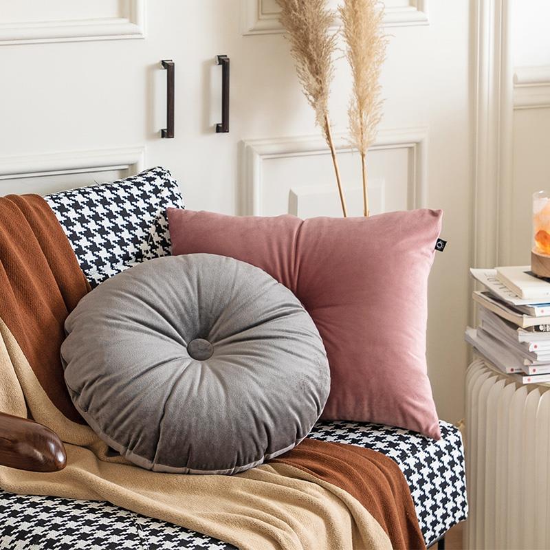 客厅沙发法兰绒轻奢坐垫抱枕ins风床头抱枕卧室飘窗天鹅绒圆垫