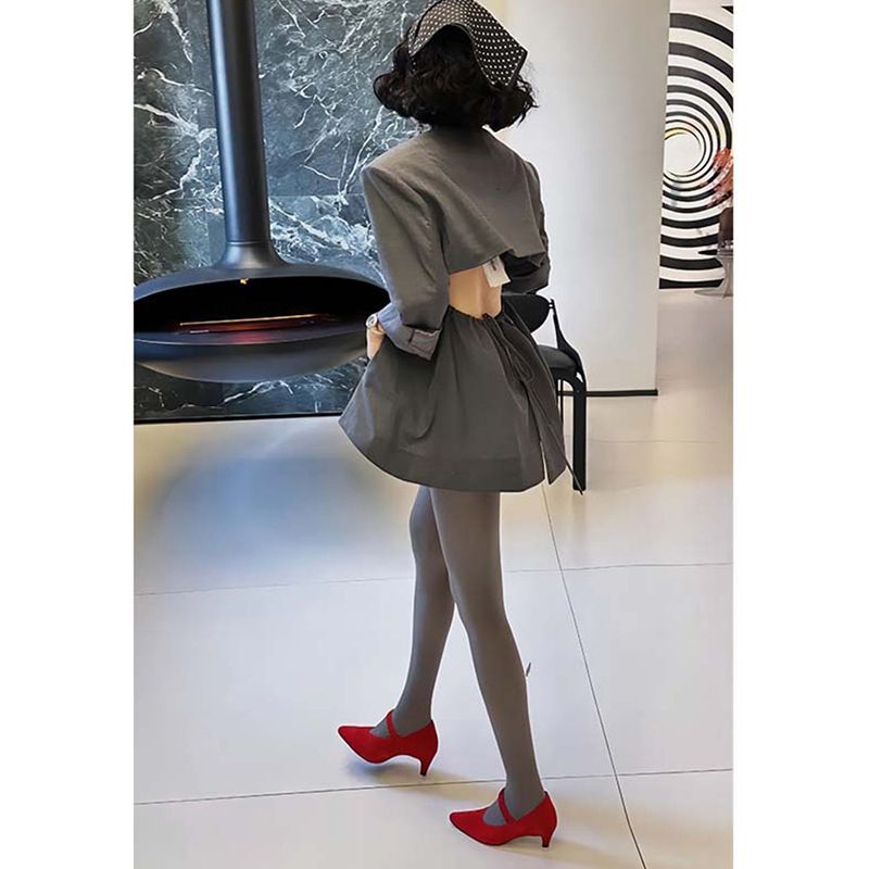 欧货2024新款设计感炸街小西服灰色露背收腰西装薄款外套女早秋季