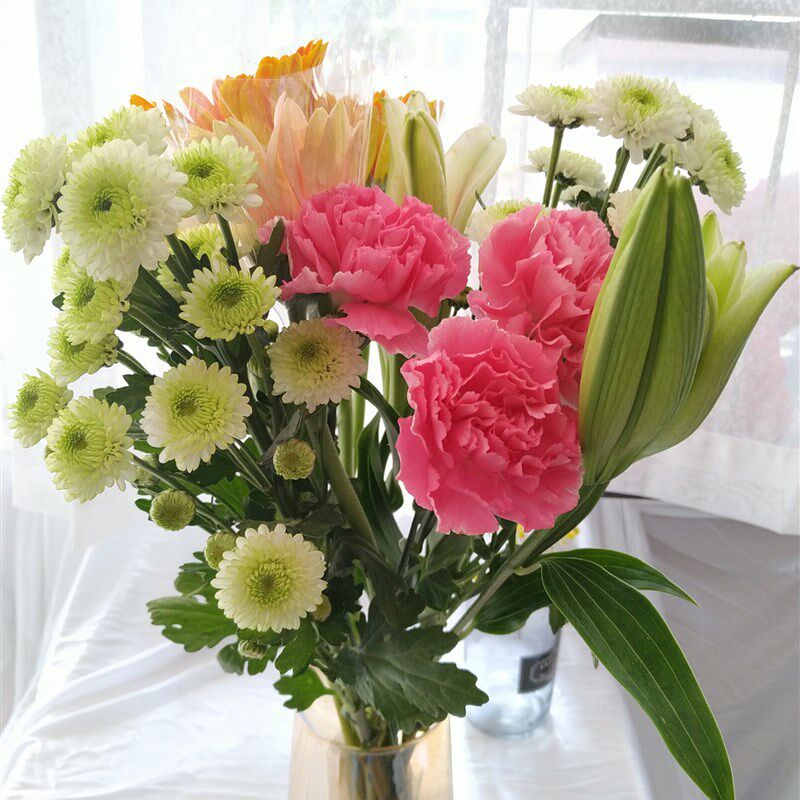 沈阳鲜花包月每周一花办公室混搭花束抚顺本溪东北Y三省同城速递