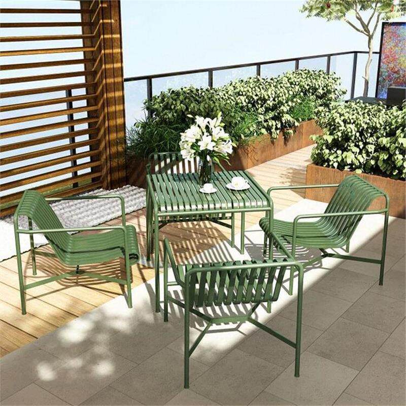 现代简约铁艺户外桌椅定制奶茶店咖啡厅露天庭院桌椅套件组合定做