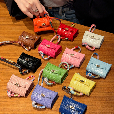 新款潮牌凯莉鳄鱼纹mini手提包挂件适用苹果AirPods pro蓝牙耳机包摆件时尚创意钥匙扣女通用零钱包挂饰个性