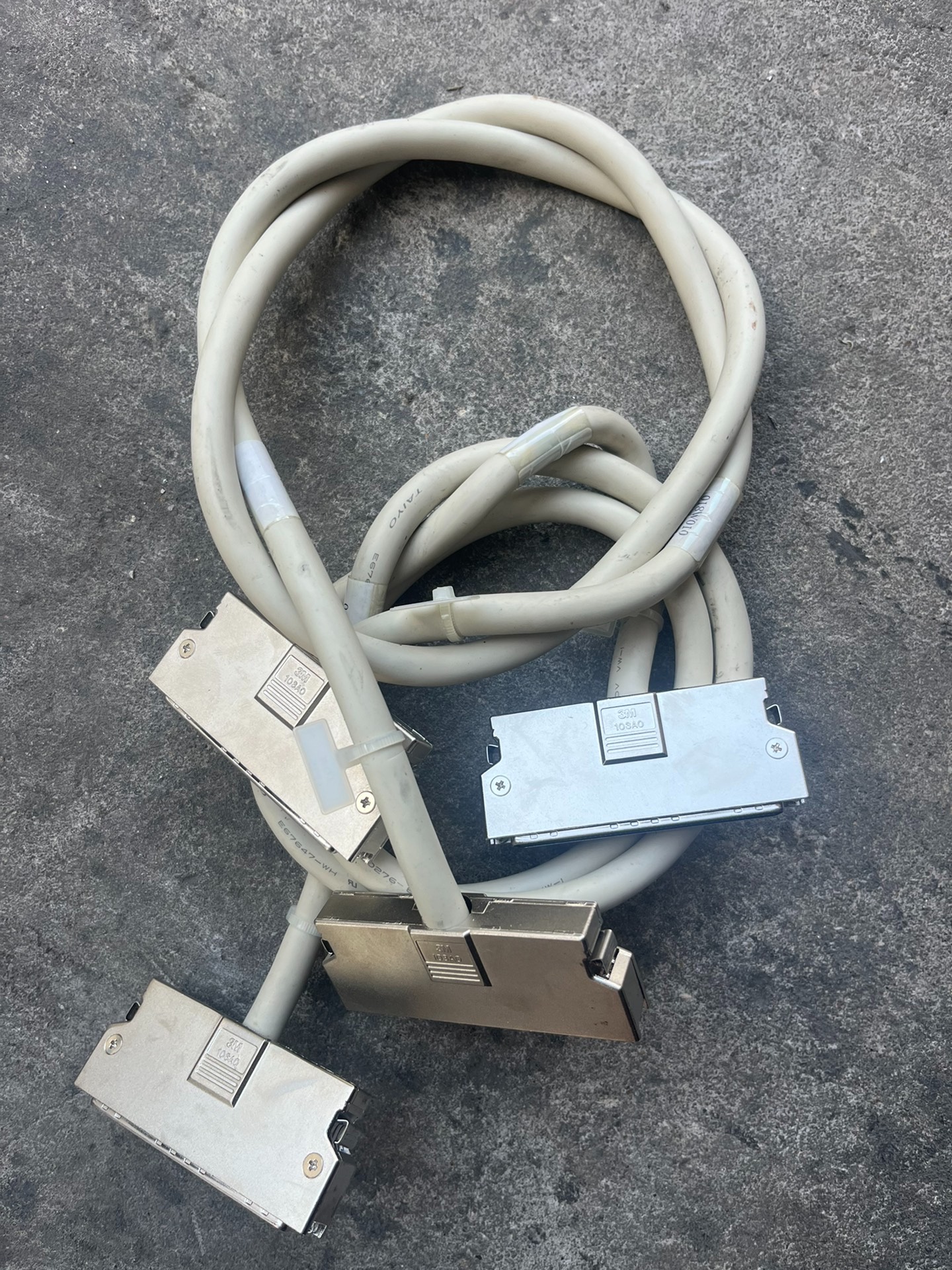 3M 103AO 3M 103A0 D形SCSI 数据线【议价】