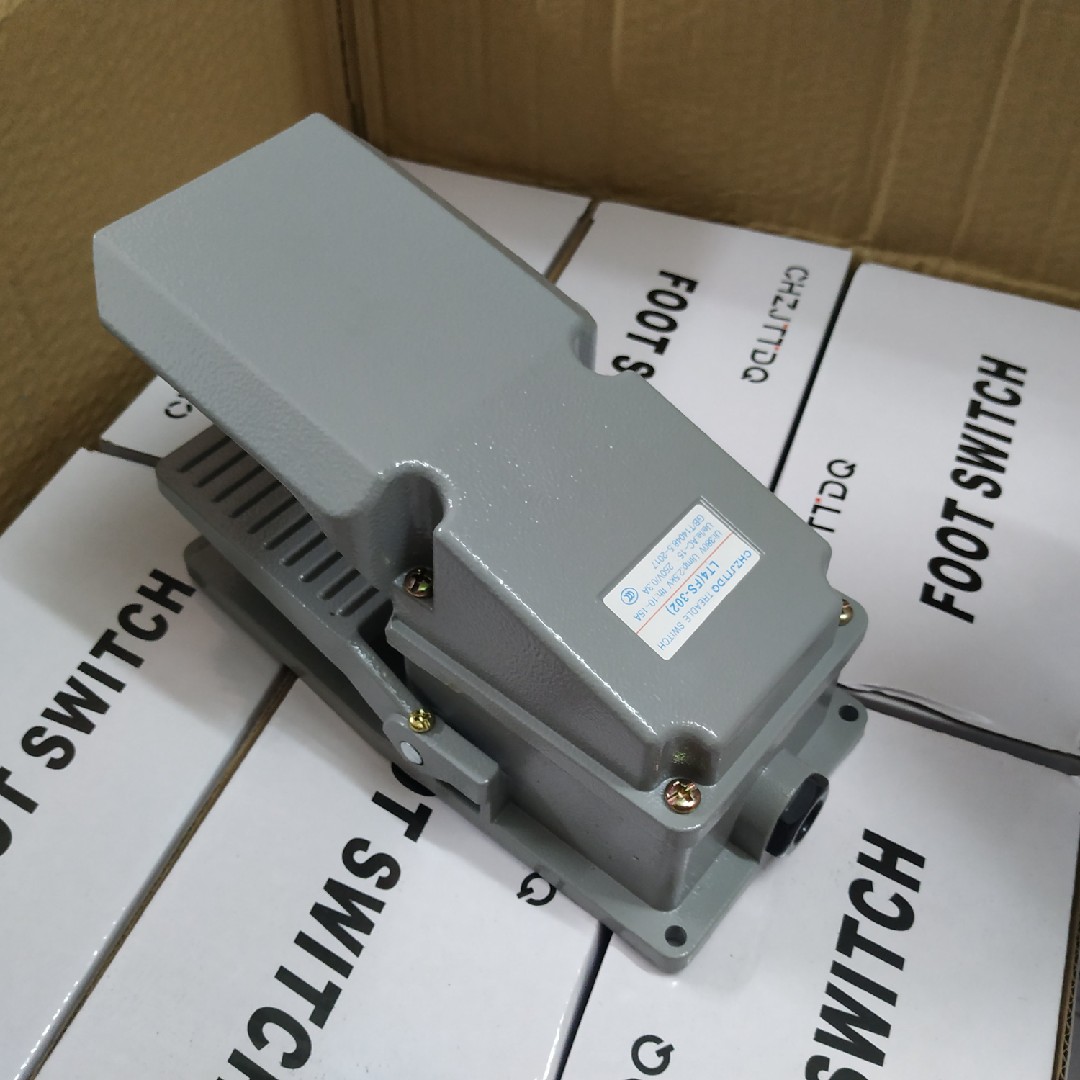 脚踏开关 LT4 (FS-302)铝壳 15A  内置微动型