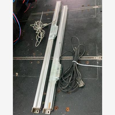 全新二手拆机海德汉光尺2根，长的那根总长约101厘米，短议价商品