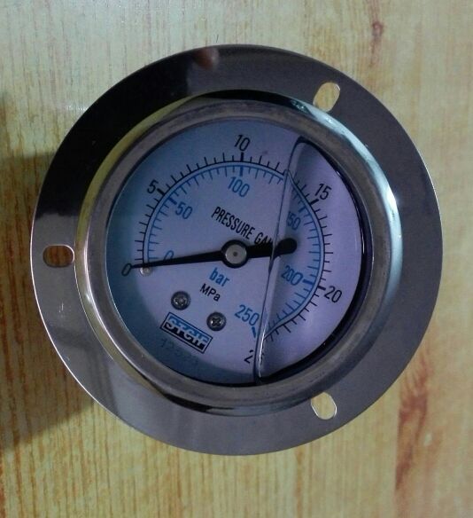 轴向前带边压力表耐震充