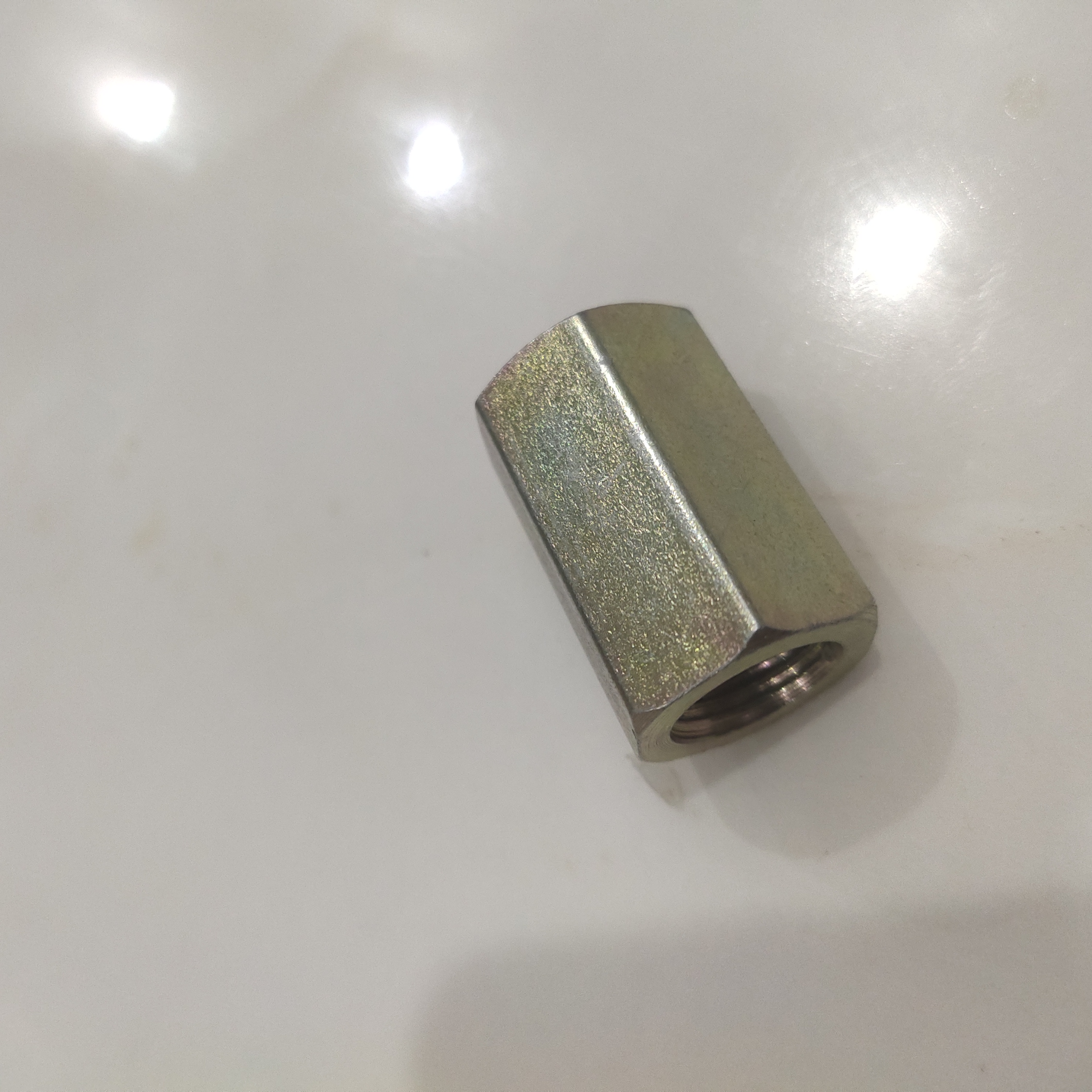 双内丝接头转牙管箍大小