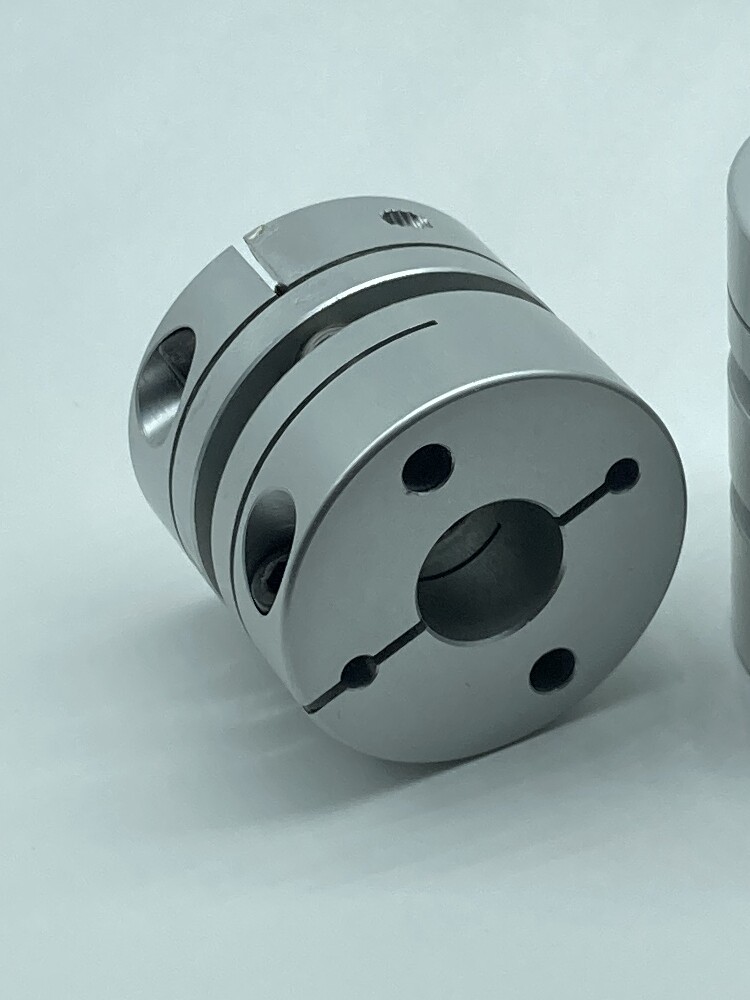 外径D82单膜片联轴器 长度L68 双膜簧片 电机丝杆连轴 夹紧式键槽