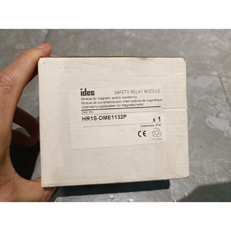 询价议价和泉IDEC安全继电器HR1S-DME1132P，原装正议价