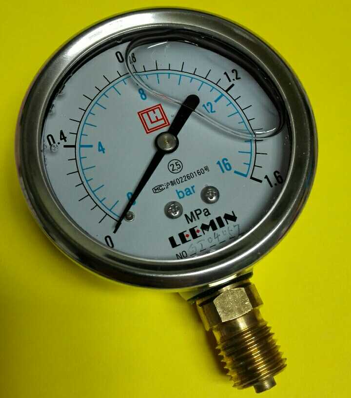 沪制黎明注油耐震压力表