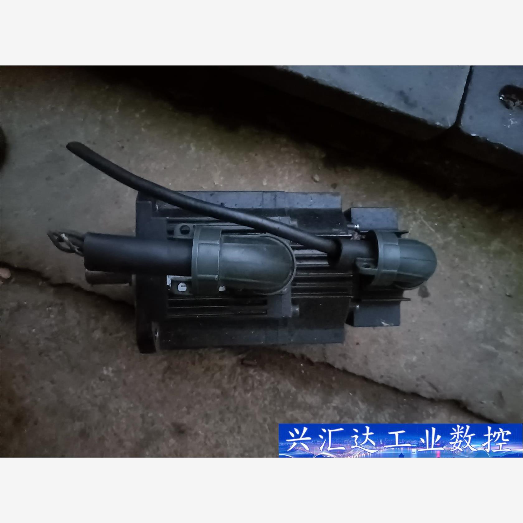 东元1KW刹车电机TSB13102B-3BHA，拆机包好。仅 议价商品