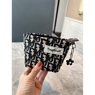 布艺化妆包口红气垫收纳包便携小号化妆袋可爱零钱包高端补妆袋