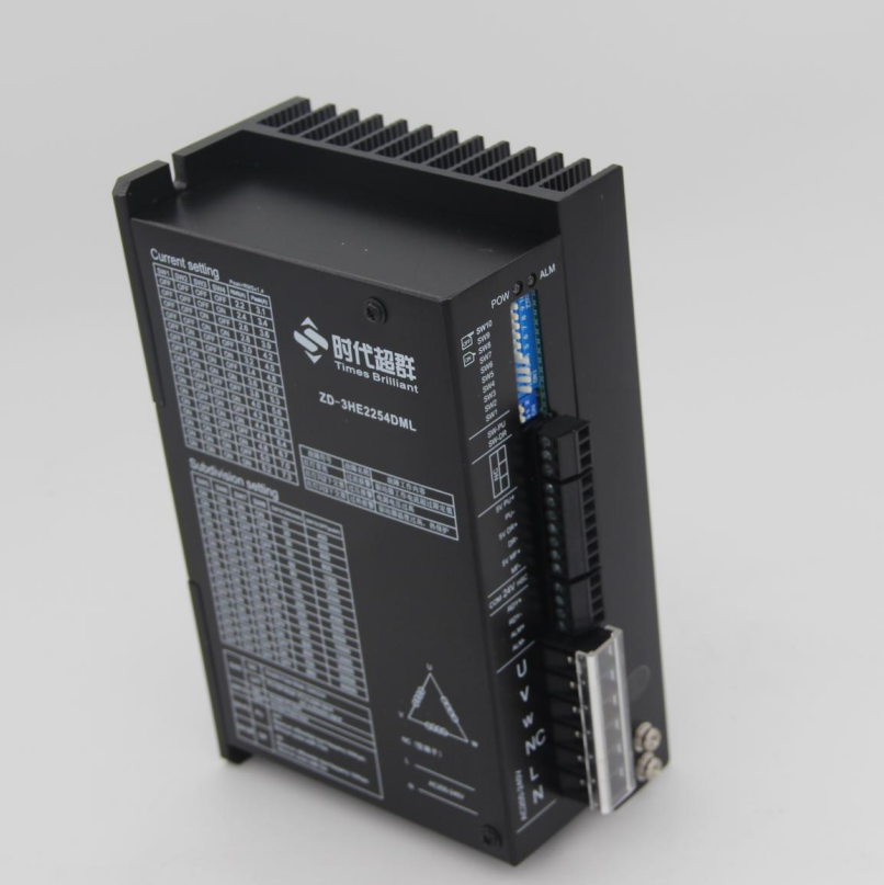 时代超群ZD-3HE2254DML三相高压86/110/13步进电机驱动器220V现货