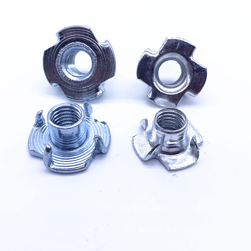 镀锌冷镦四爪螺母加厚型