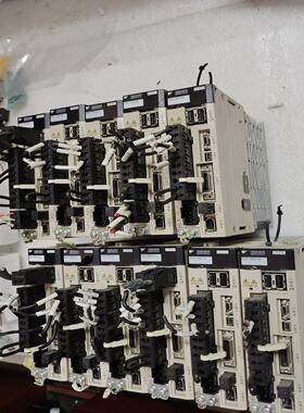 议价安川五系400W直线电机驱动器SGDV-2R8A15A大功率