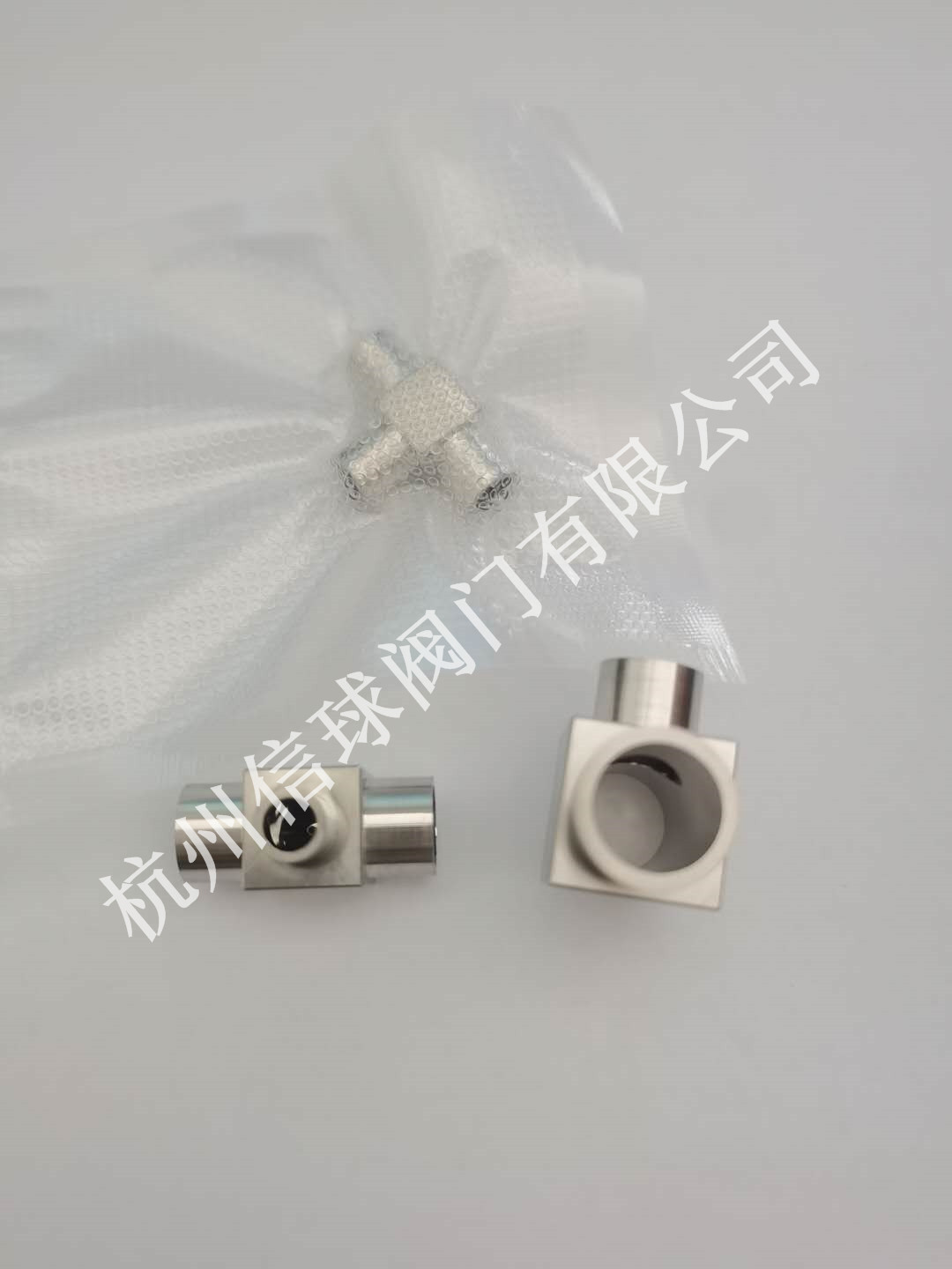 VCR不锈钢316L微焊三通变径三通BA级研磨EP超纯净接头1/4-3/8-1/2