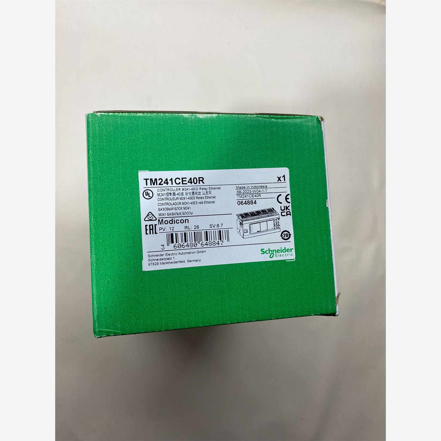 施耐德可编程控制器,型号TM241CE40R,集成一个以太网-议价商品