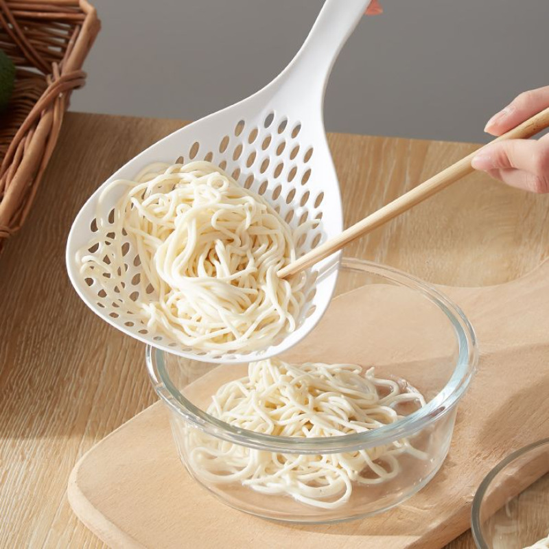 家用大漏勺捞饺子过滤网勺子厨房耐高温火锅捞面条漏网新款式