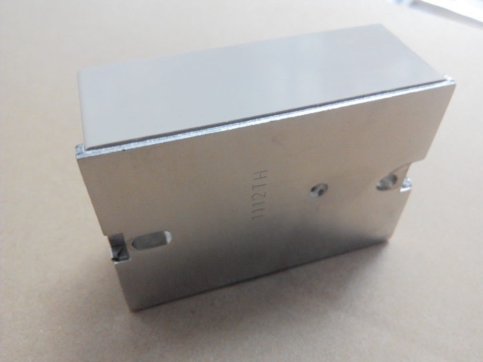 固态继电器直流控交可硅