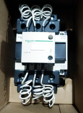 【工控数码】施耐德 LC1DWKM7C议价