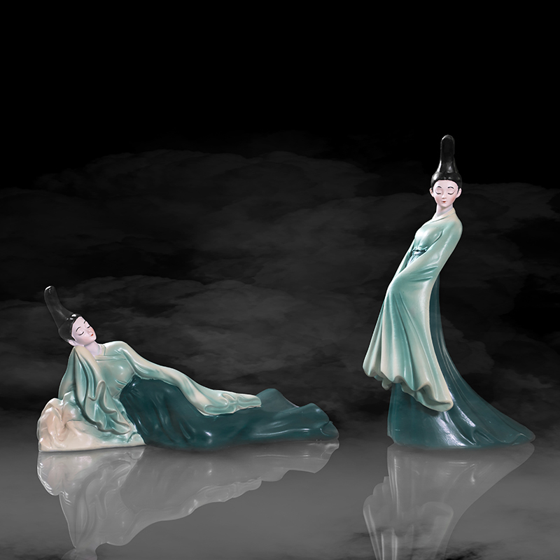 只此青绿仕女摆件古风中